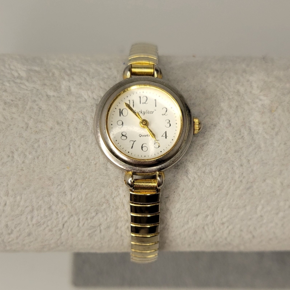 ▪︎Lucky Star Women's Watch